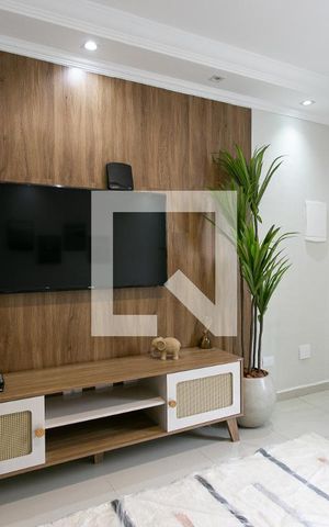Casa de condomínio para alugar com 104m², 2 quartos e 2 vagas Casa de condomínio para alugar com 104m², 2 quartos e 2 vagasSala