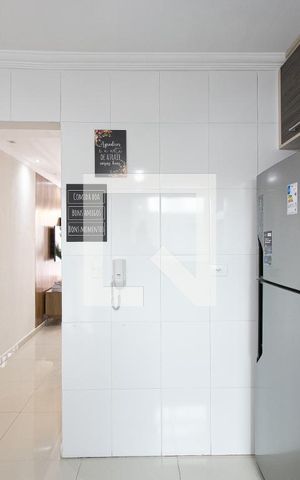 Casa de condomínio para alugar com 104m², 2 quartos e 2 vagas Casa de condomínio para alugar com 104m², 2 quartos e 2 vagasCozinha