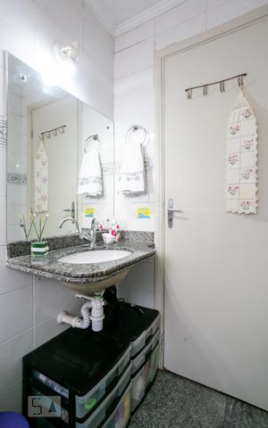 Apartamento à venda com 140m², 3 quartos e 2 vagas Apartamento à venda com 140m², 3 quartos e 2 vagasBanheiro