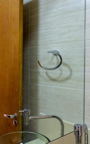 Casa à venda com 160m², 3 quartos e sem vagaLavabo