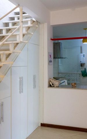 Casa à venda com 160m², 3 quartos e sem vagaHall - 1º Andar