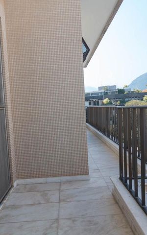 Apartamento para alugar com 270m², 3 quartos e 2 vagas Apartamento para alugar com 270m², 3 quartos e 2 vagasVaranda 2