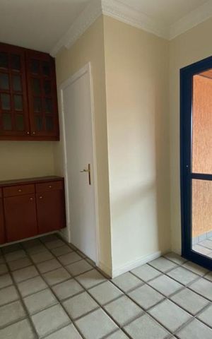 Apartamento à venda com 210m², 4 quartos e 3 vagasCopa