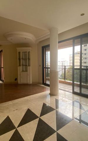 Apartamento à venda com 210m², 4 quartos e 3 vagasSala de Jantar