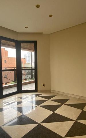 Apartamento à venda com 210m², 4 quartos e 3 vagasSala de Jantar