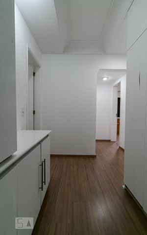 Apartamento à venda com 260m², 5 quartos e 4 vagasCorredor Armários