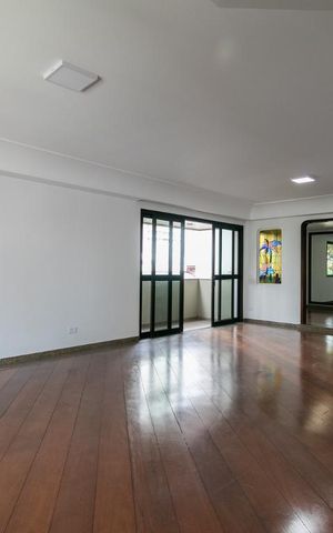 Apartamento à venda com 260m², 5 quartos e 4 vagasSala - Ambiente 2