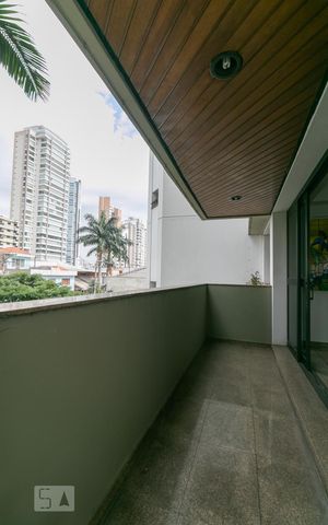 Apartamento à venda com 260m², 5 quartos e 4 vagasSala - Ambiente 2 - Varanda