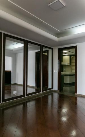 Apartamento à venda com 260m², 5 quartos e 4 vagasSala - Ambiente 1