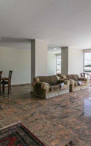 Apartamento à venda com 260m², 5 quartos e 4 vagasÁrea comum - Salão de Festas