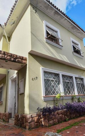 Casa à venda com 200m², 4 quartos e 1 vagaCasa