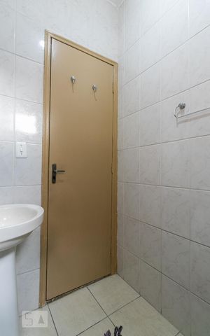 Casa à venda com 160m², 3 quartos e 1 vagaBanheiro 2
