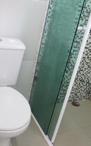Casa de condomínio à venda com 130m², 3 quartos e 1 vagaBanheiro da Suíte 2