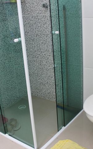 Casa de condomínio à venda com 130m², 3 quartos e 1 vagaBanheiro da Suíte 1