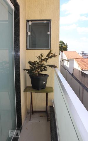 Casa de condomínio à venda com 130m², 3 quartos e 1 vagaSacada