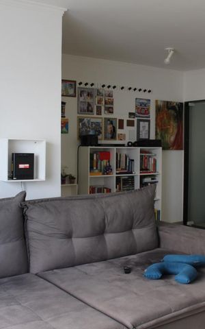 Casa de condomínio à venda com 130m², 3 quartos e 1 vagaSala