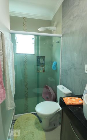 Casa à venda com 159m², 3 quartos e 3 vagasBanheiro da Suíte