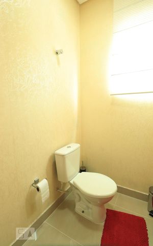 Casa à venda com 159m², 3 quartos e 3 vagasLavabo