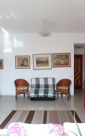 Apartamento à venda com 160m², 4 quartos e 2 vagasSala