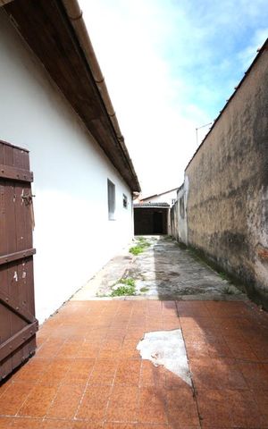 Casa à venda com 358m², 3 quartos e 4 vagasGaragem 
