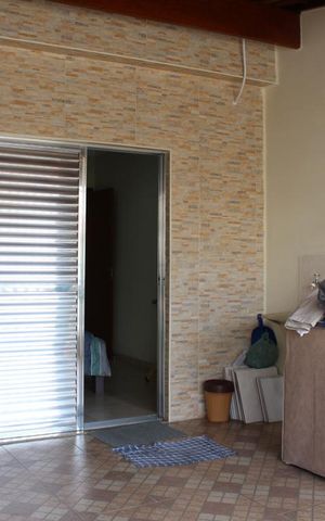 Casa à venda com 100m², 2 quartos e 2 vagasÁrea de Serviço 1