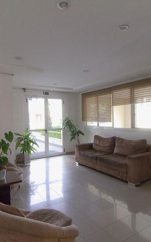 Apartamento à venda com 55m², 2 quartos e 1 vaga Apartamento à venda com 55m², 2 quartos e 1 vagaHall