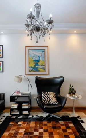 Apartamento à venda com 110m², 2 quartos e 1 vaga Apartamento à venda com 110m², 2 quartos e 1 vagaSala