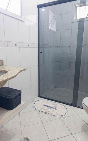 Casa à venda com 175m², 3 quartos e 4 vagas Casa à venda com 175m², 3 quartos e 4 vagasBanheiro da Suíte 1