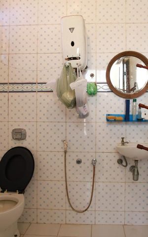 Casa à venda com 400m², 6 quartos e 2 vagasBanheiro Externo