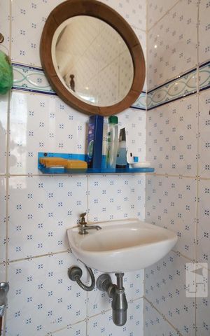 Casa à venda com 400m², 6 quartos e 2 vagasBanheiro Externo