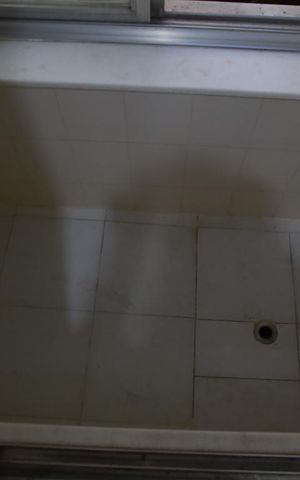 Casa à venda com 400m², 6 quartos e 2 vagasBanheiro 2