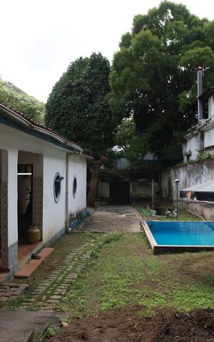 Casa à venda com 400m², 6 quartos e 2 vagasQuintal