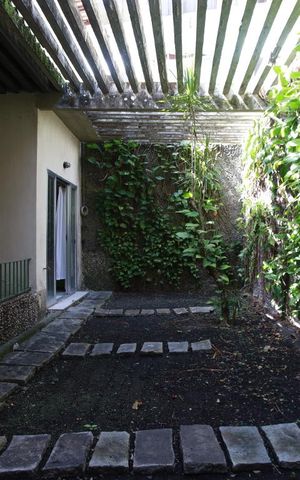 Casa à venda com 400m², 6 quartos e 2 vagasQuintal