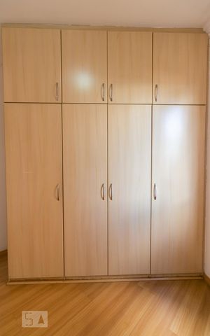 Apartamento para alugar com 76m², 3 quartos e 2 vagasSuíte - Armário