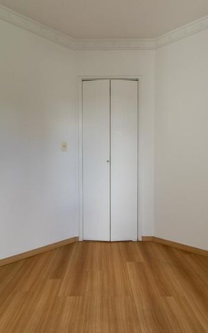 Apartamento para alugar com 76m², 3 quartos e 2 vagasQuarto 2