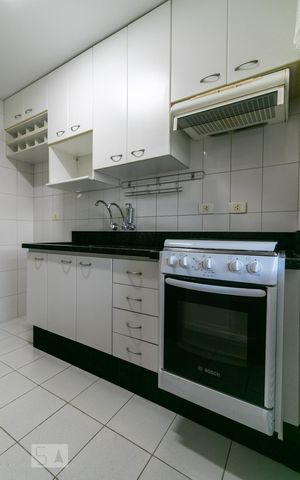 Apartamento para alugar com 76m², 3 quartos e 2 vagasCozinha - Armários