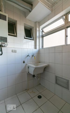 Apartamento para alugar com 76m², 3 quartos e 2 vagasÁrea de Serviço