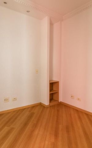 Apartamento para alugar com 76m², 3 quartos e 2 vagasSuíte