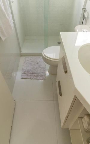 Apartamento à venda com 60m², 2 quartos e 1 vaga Apartamento à venda com 60m², 2 quartos e 1 vagaBanheiro Social