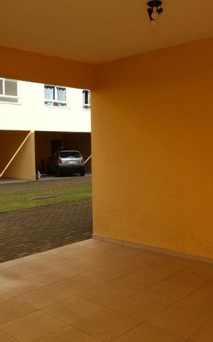Casa de condomínio à venda com 128m², 3 quartos e 2 vagasGaragem