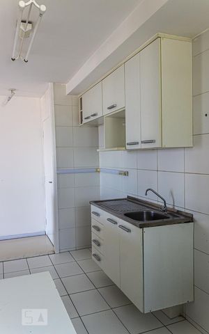 Apartamento para alugar com 70m², 2 quartos e 1 vaga Apartamento para alugar com 70m², 2 quartos e 1 vagaCozinha