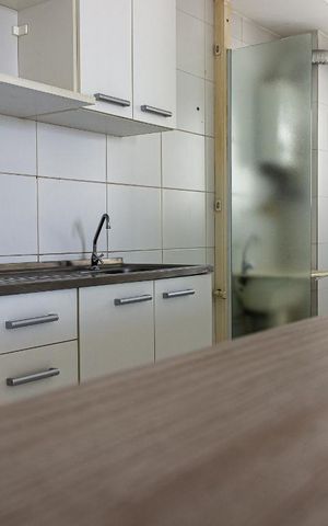Apartamento para alugar com 70m², 2 quartos e 1 vaga Apartamento para alugar com 70m², 2 quartos e 1 vagaCozinha - Detalhe (balcão)