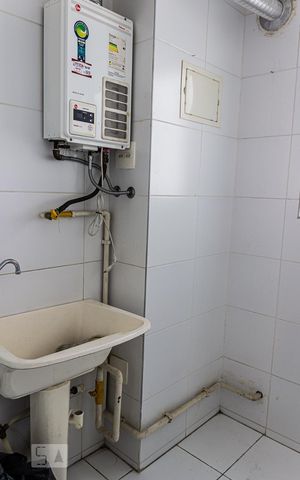 Apartamento para alugar com 70m², 2 quartos e 1 vaga Apartamento para alugar com 70m², 2 quartos e 1 vagaÁrea de Serviço