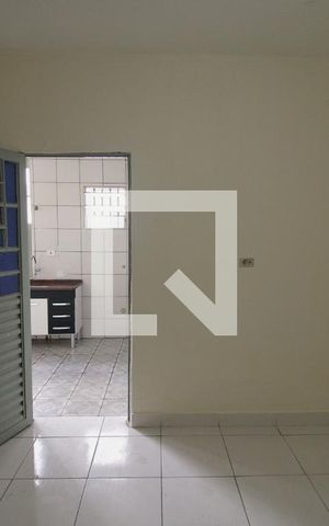 Casa para alugar com 35m², 1 quarto e sem vagaSala