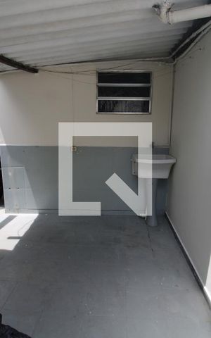Casa para alugar com 35m², 1 quarto e sem vagaÁrea de Serviço