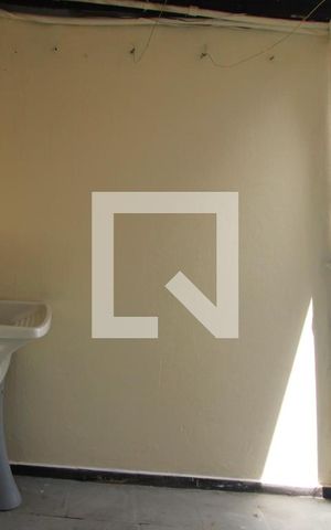 Casa para alugar com 35m², 1 quarto e sem vagaÁrea de Serviço