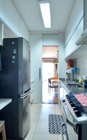 Apartamento para alugar com 98m², 2 quartos e 2 vagasCozinha