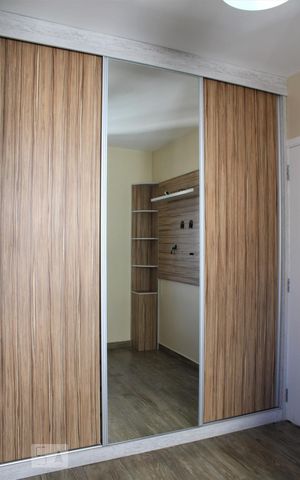 Apartamento à venda com 34m², 1 quarto e sem vagaQuarto - Armários