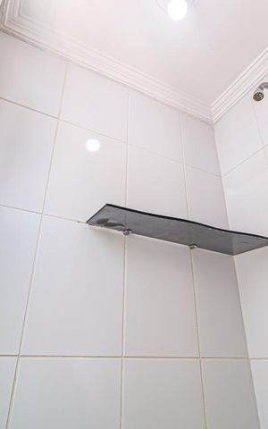 Apartamento para alugar com 80m², 2 quartos e 2 vagas Apartamento para alugar com 80m², 2 quartos e 2 vagasBanheiro da Suíte