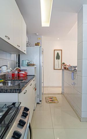 Apartamento para alugar com 80m², 2 quartos e 2 vagas Apartamento para alugar com 80m², 2 quartos e 2 vagasCozinha